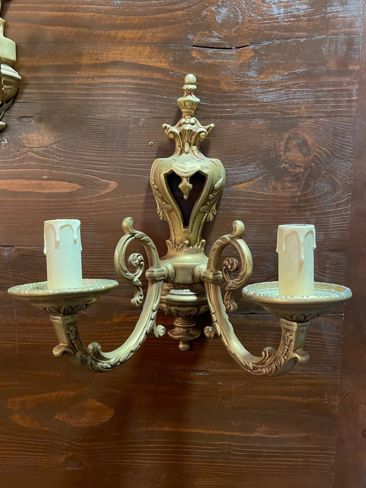 Pair of Elegant & Ornate French Wall Lights - Image 3