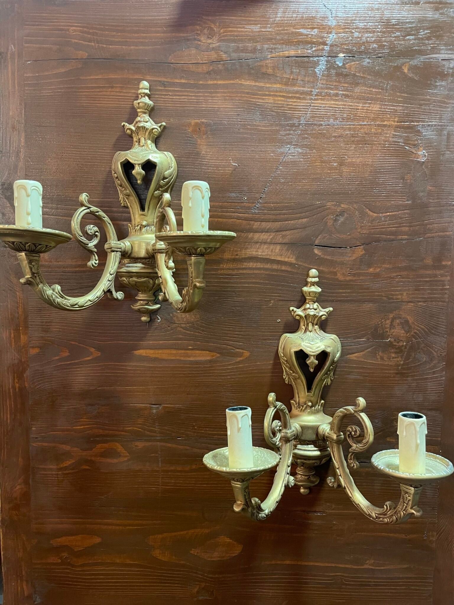 Pair of Elegant & Ornate French Wall Lights - Image 2