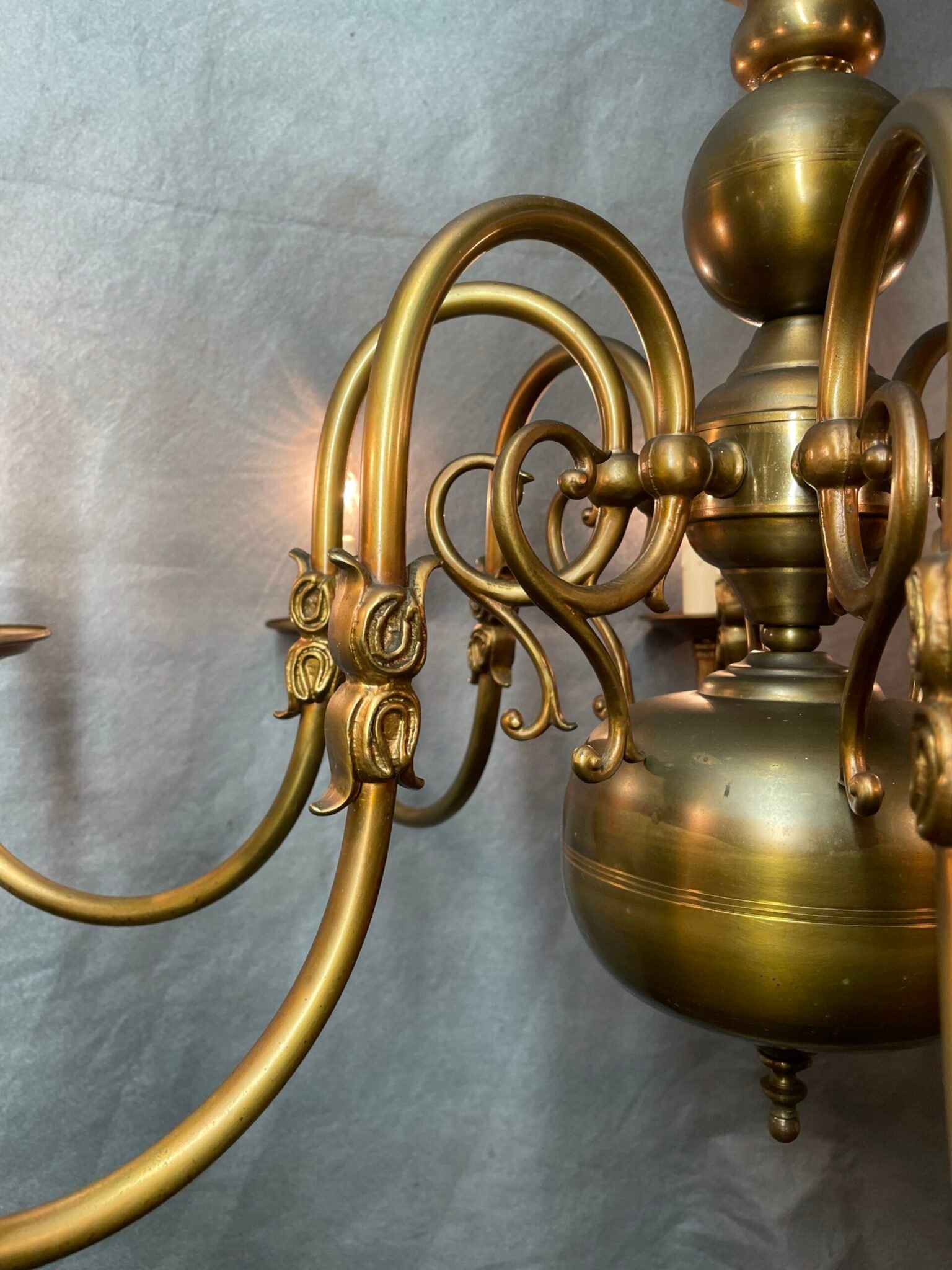 Very Good Antique Eight-Branch Flemish Chandelier. - Image 3