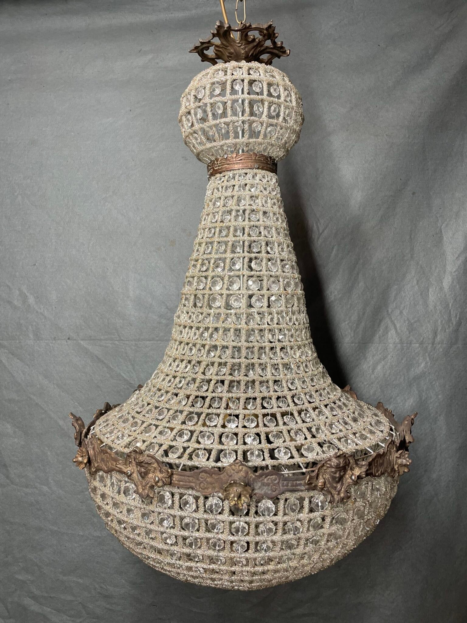 Beautiful Large French Style Basket Chandelier. - Image 3