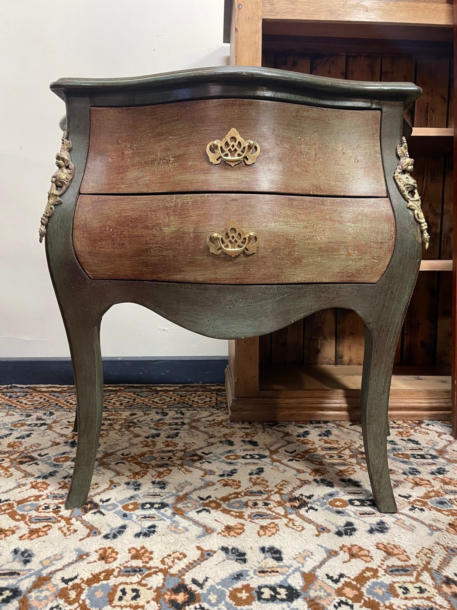 Stylishly Painted Bombe Chest of Drawers - Image 4