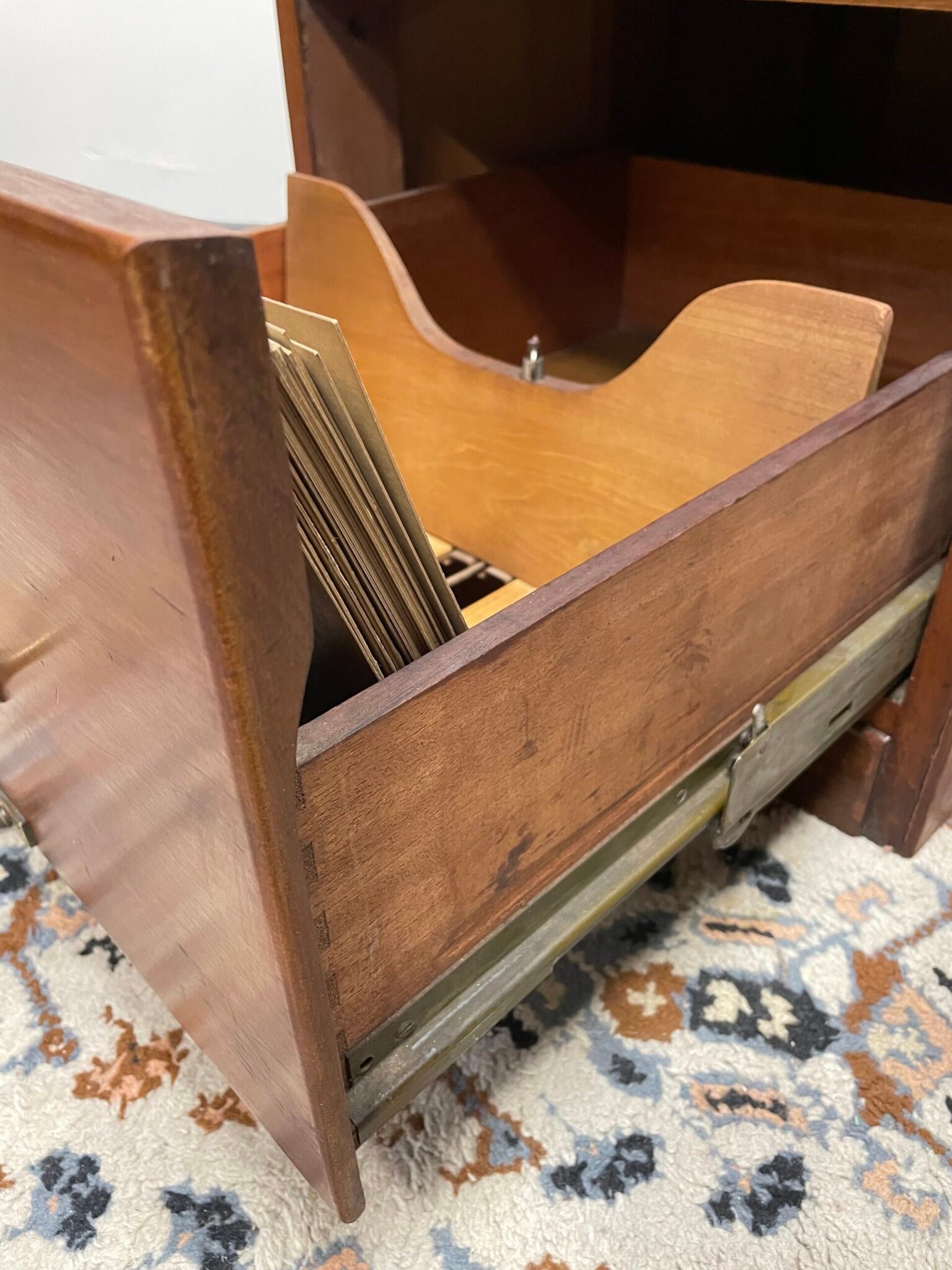 Early 20th Century Walnut Filing Cabinet - Image 8