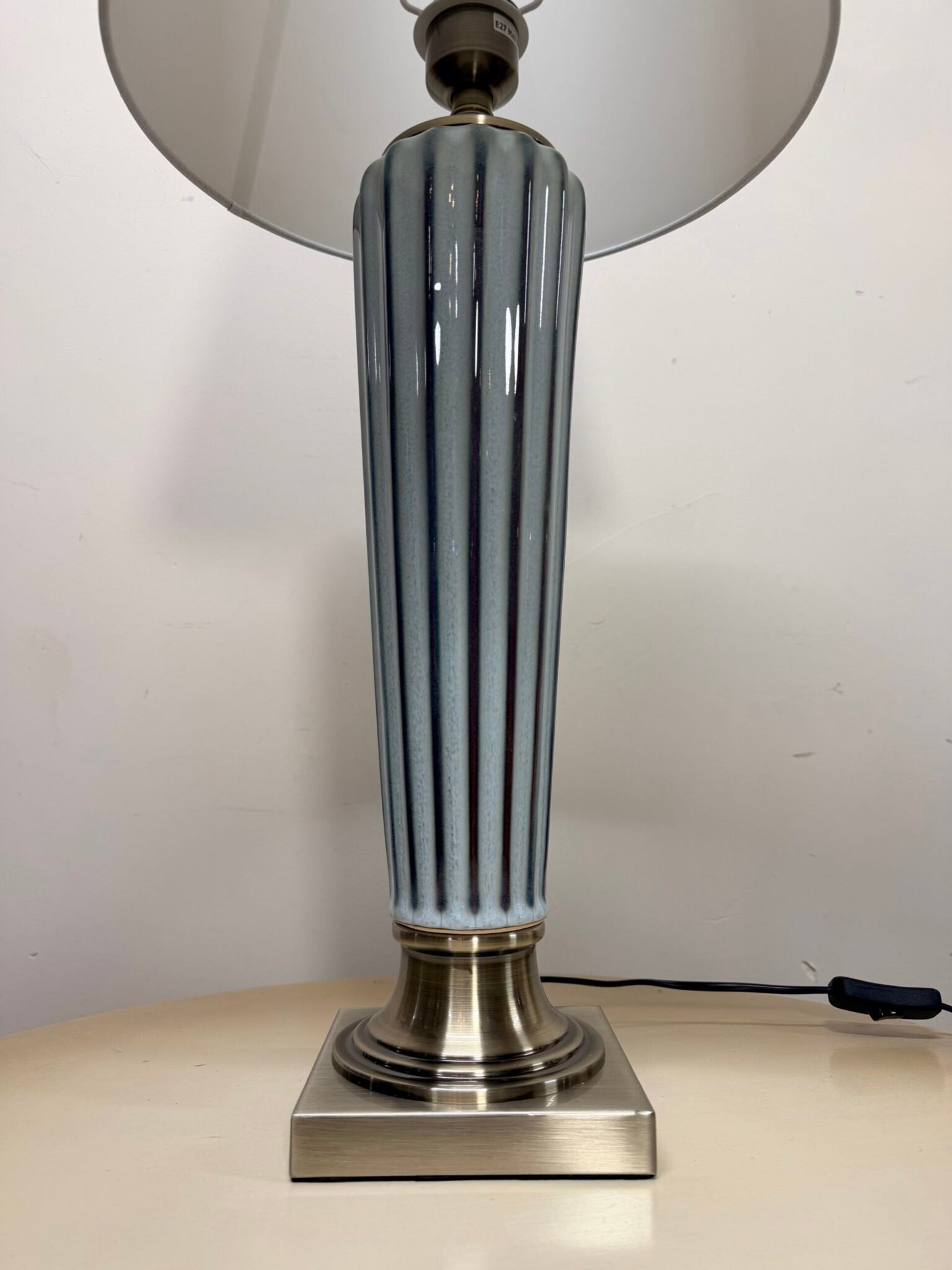 Porcelain and Metal Contemporary Table Lamp - Image 3