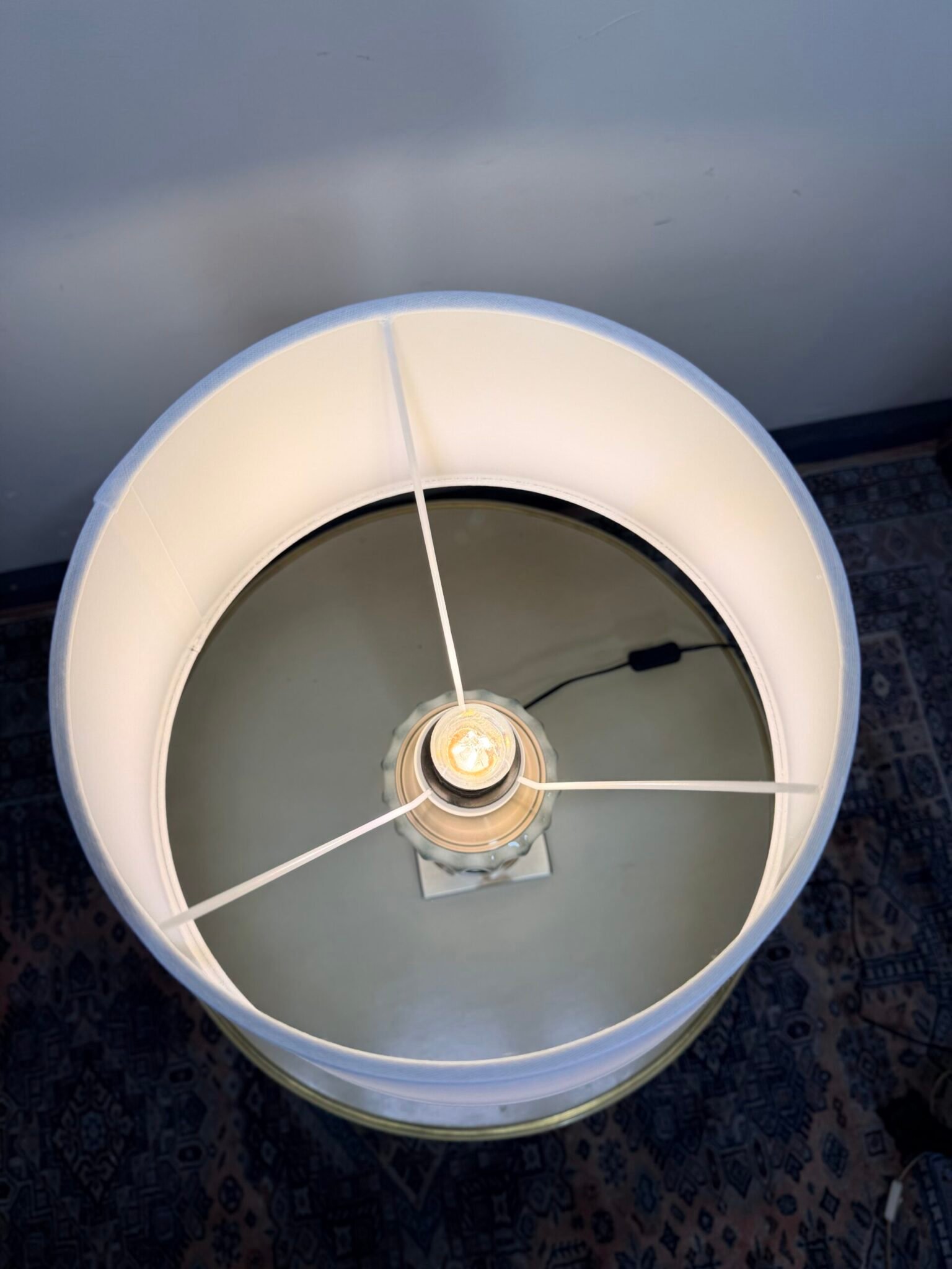 Porcelain and Metal Contemporary Table Lamp - Image 5