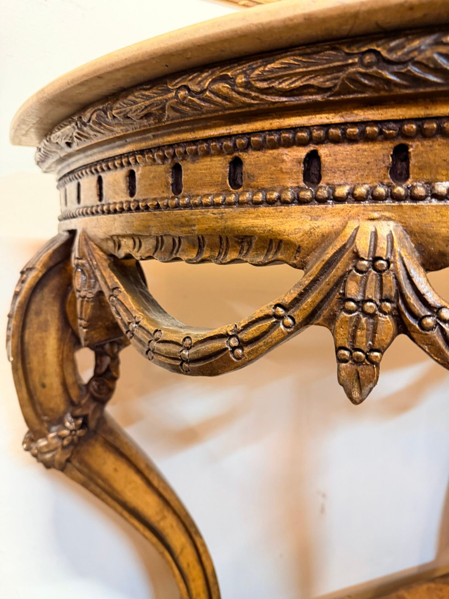 20th Century Giltwood Demilune Console Table with Shaped Marble Top - Image 4