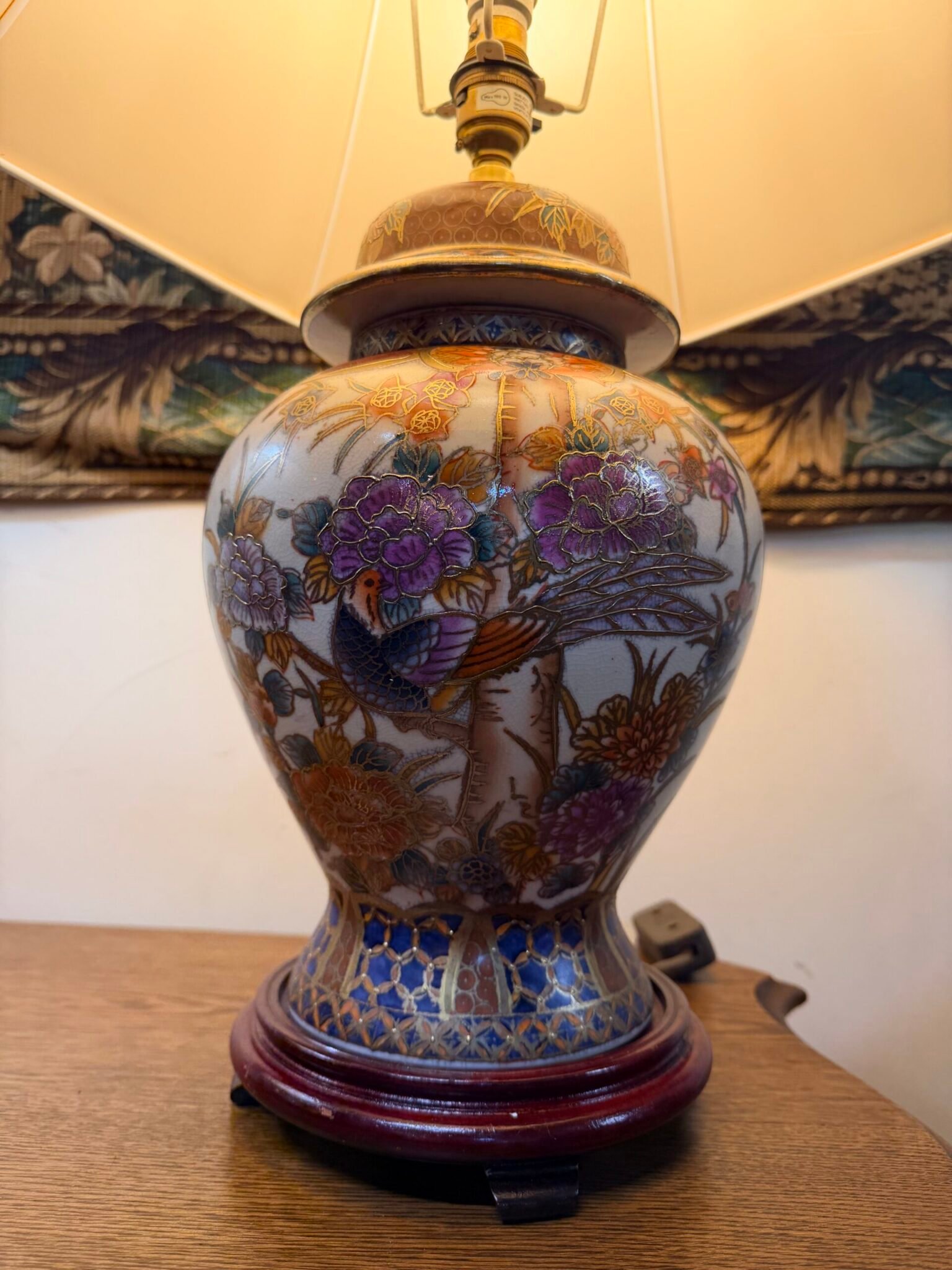 Pair of Satsuma Style Table Lamps with Shades - Image 4