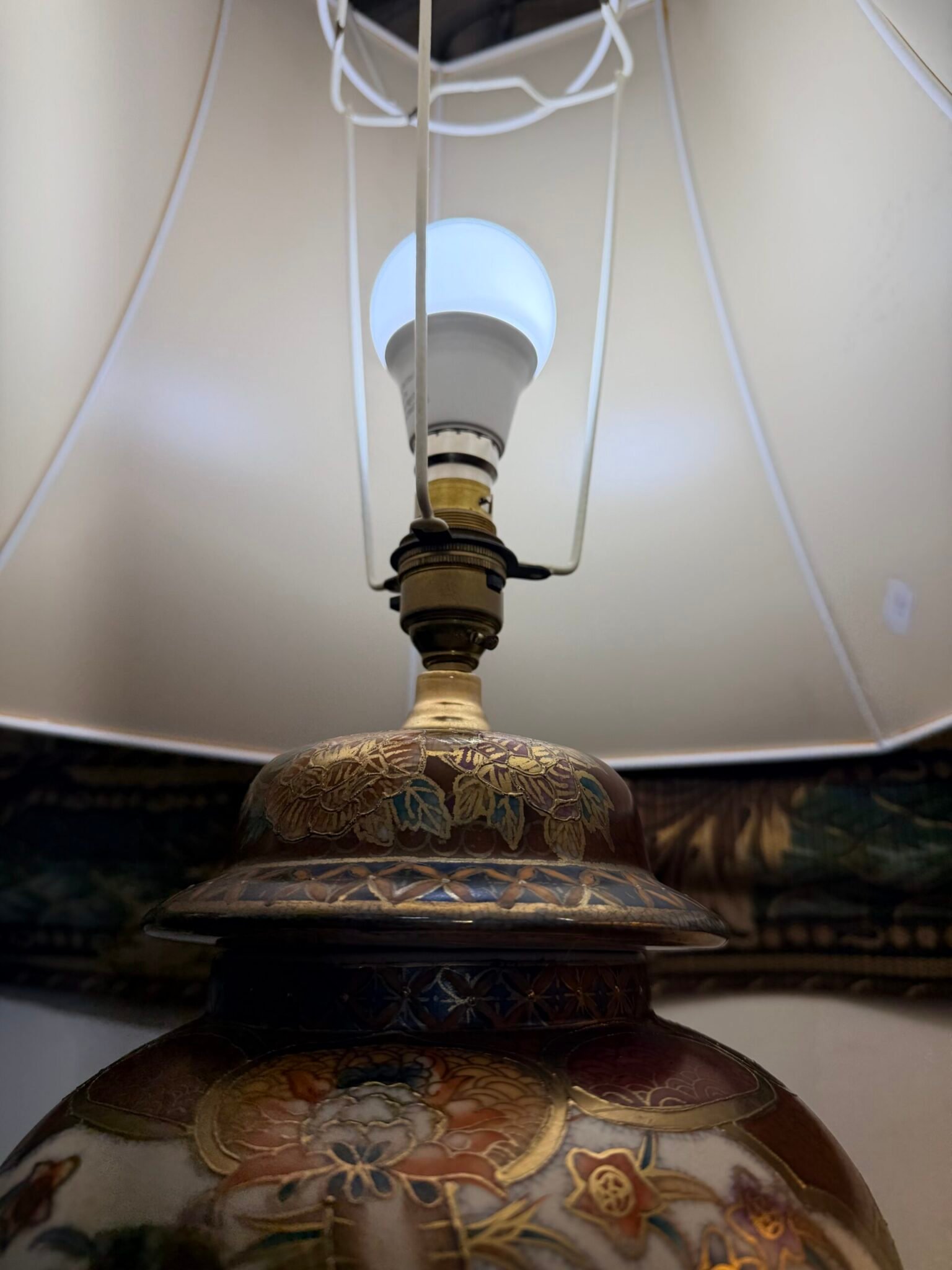 Pair of Satsuma Style Table Lamps with Shades - Image 5