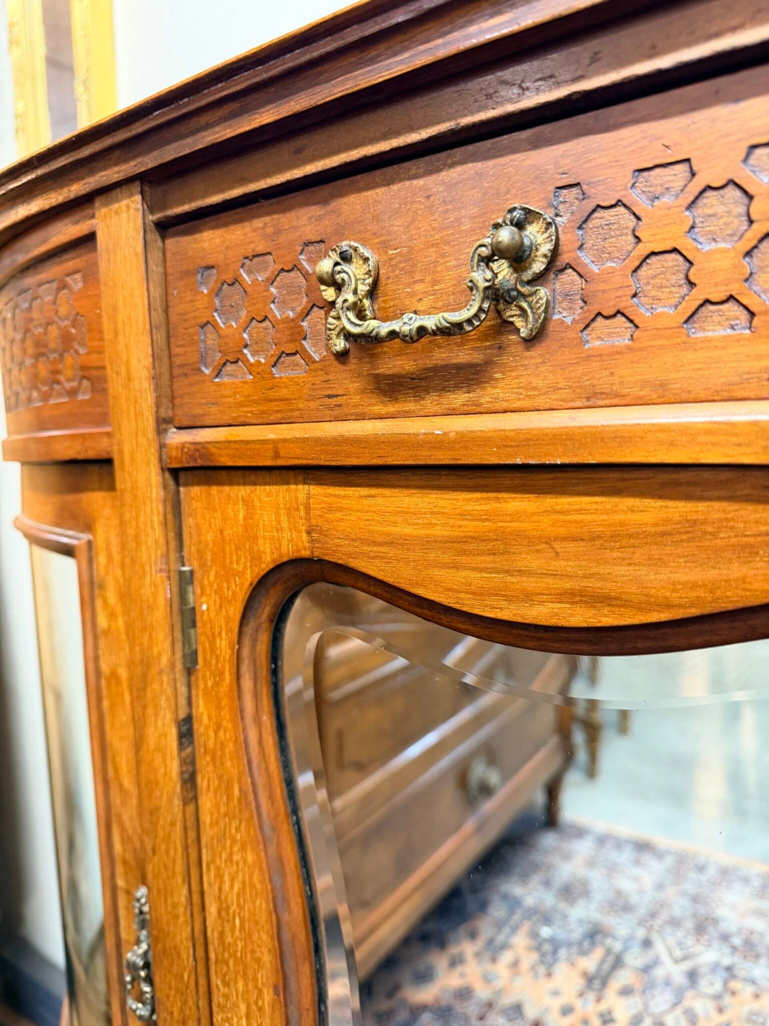 Early 20th Century Bow Front Walnut Display Cabinet with Beveled Glass Doors - Image 3