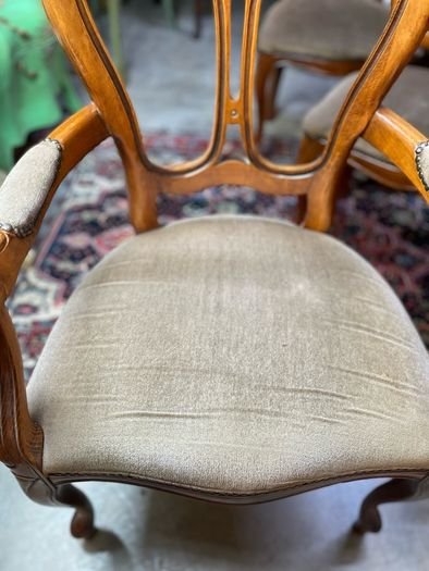 A Fabulous Set of 6 Walnut Veneer Vintage Italian Dining Chairs. - Image 6