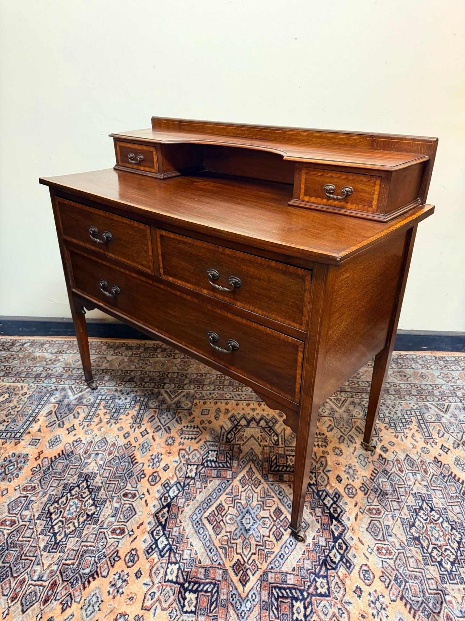 Edwardian Inlaid Mahogany Dressing Table / Chest of Drawers on Castors - Image 4