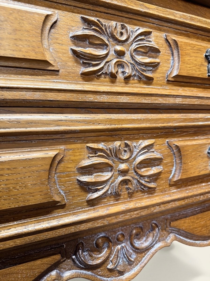 Stunning Antique Country French Oak Commode - Image 4