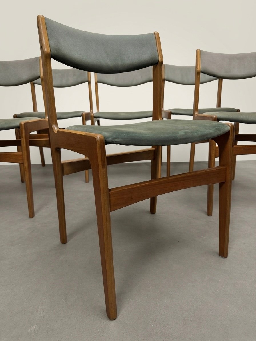 Set of 6 Mid-Century Danish Teak Dining Chairs attributed to Erik Buch - Image 2