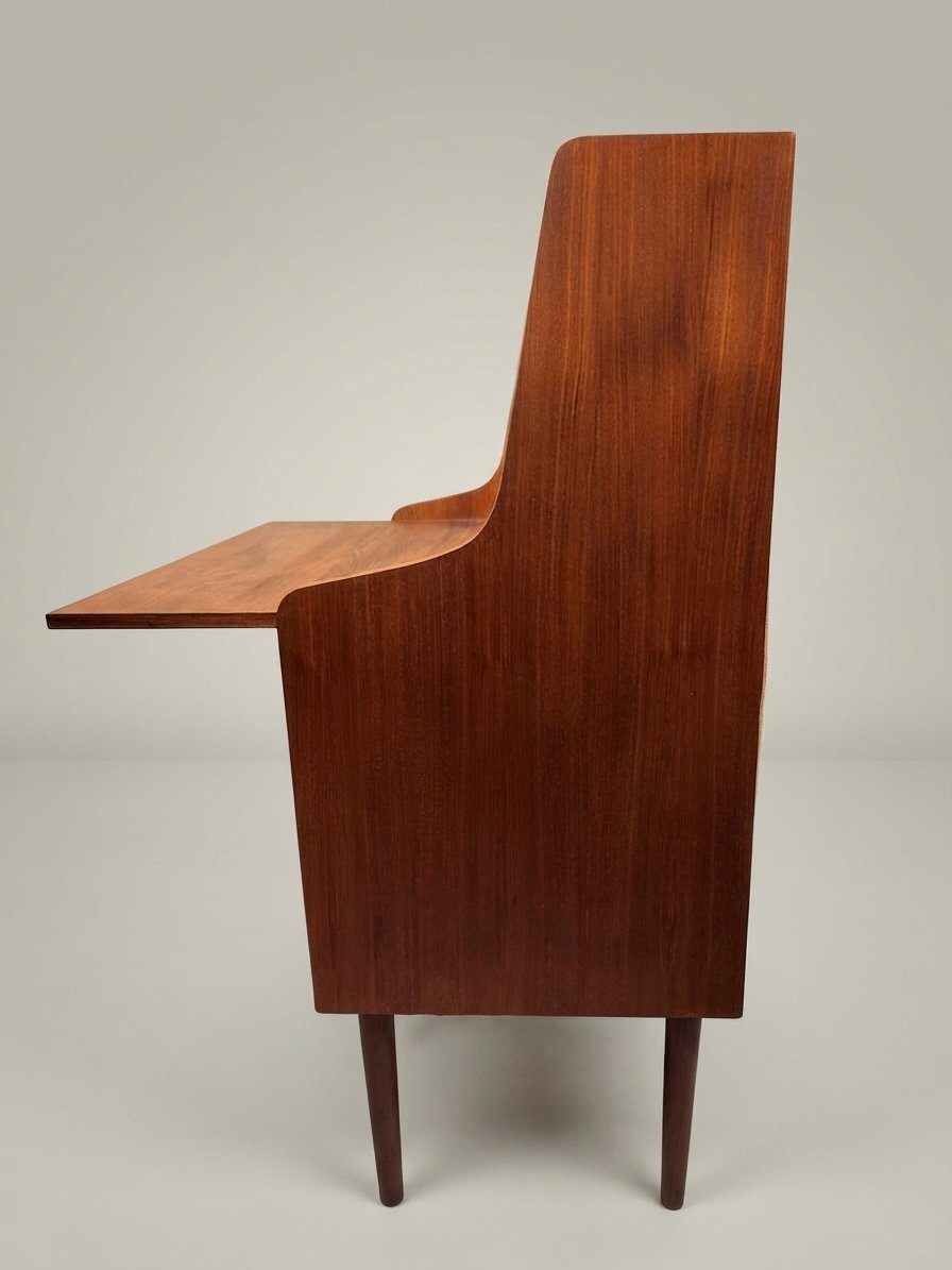 Stylish and Practical Danish Teak Secretary Desk - Image 2
