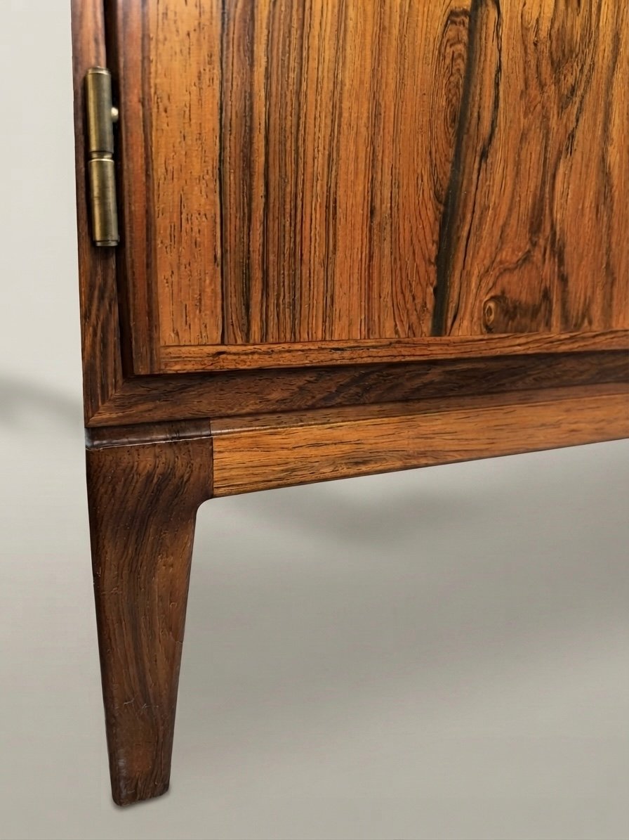 Mid Century Danish Rosewood Sideboard, Model 5, by Gunni Omann for Omann Jun Mobelfabrik - Image 5