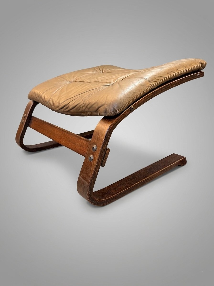 Iconic Vintage Norwegian Lounge Chair & Footstool - Image 5