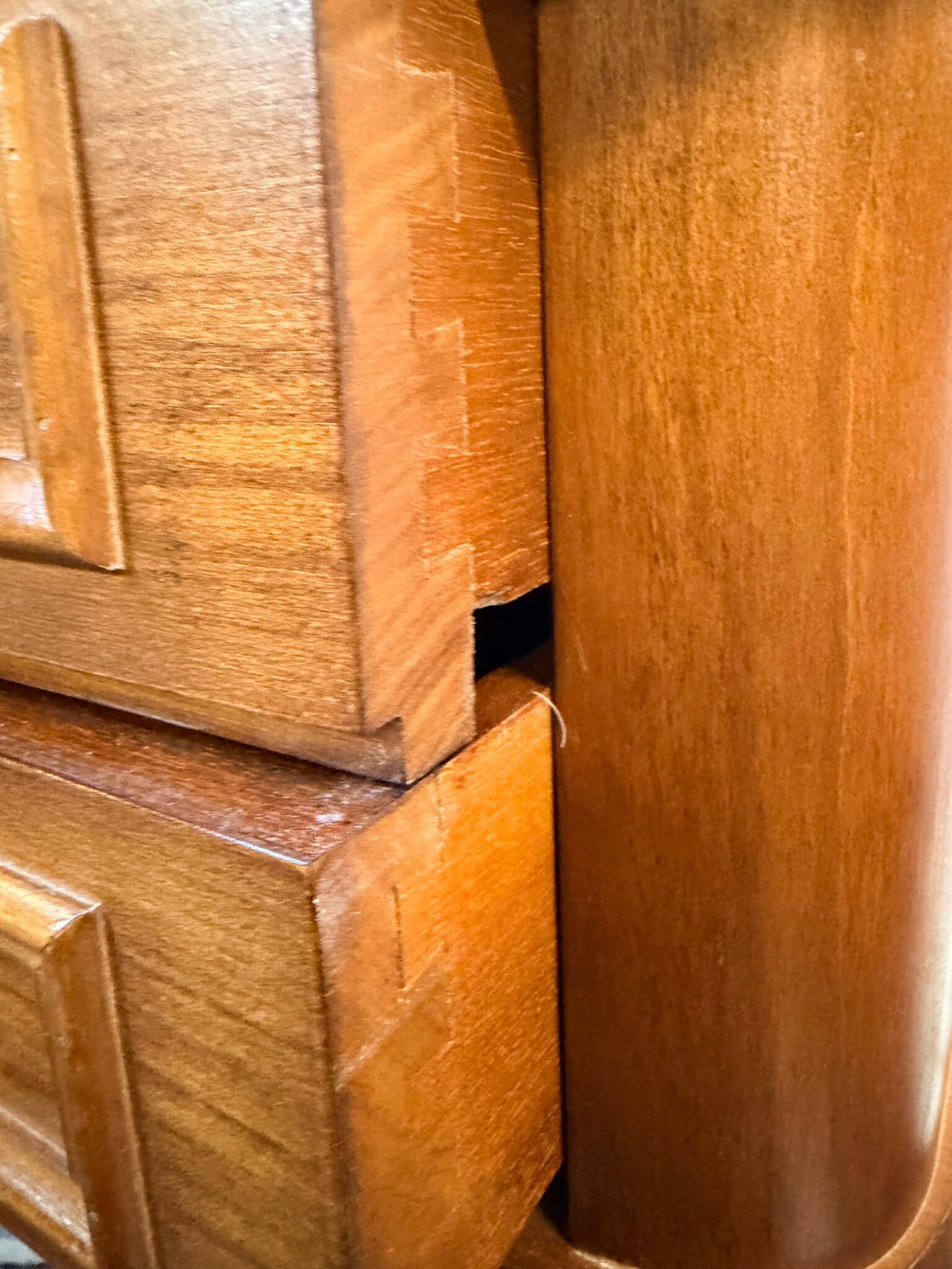 Pair of Vintage French Carved Bedside Tables - Image 4
