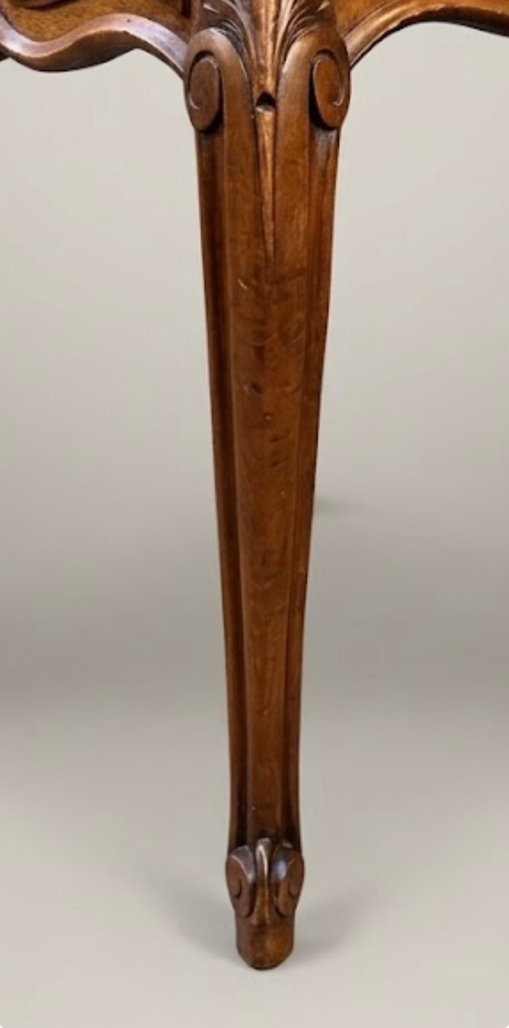 Exceptional Pair of Early 20th-Century Walnut & Marble-Top Bedside Cabinets - Image 6