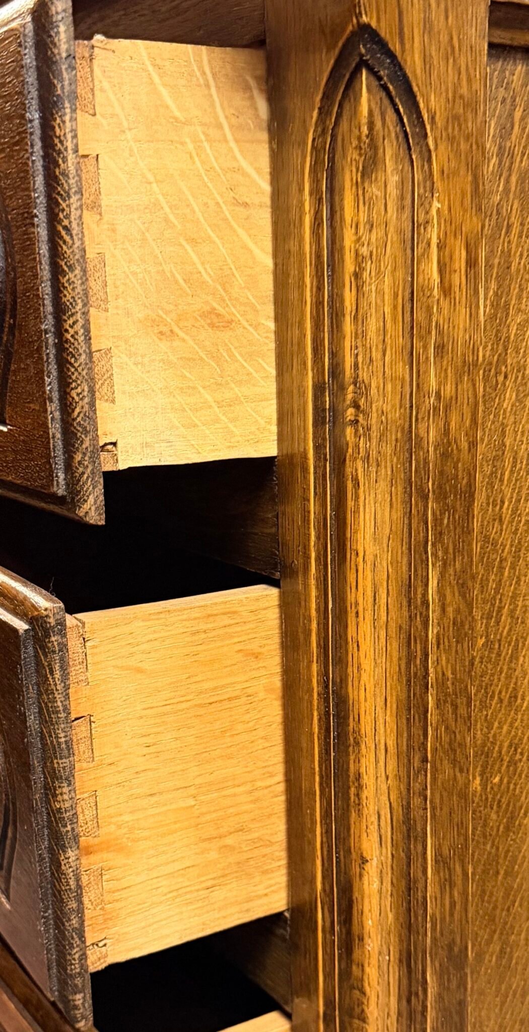 French Vintage Stained Oak Chest of Drawers - Image 3