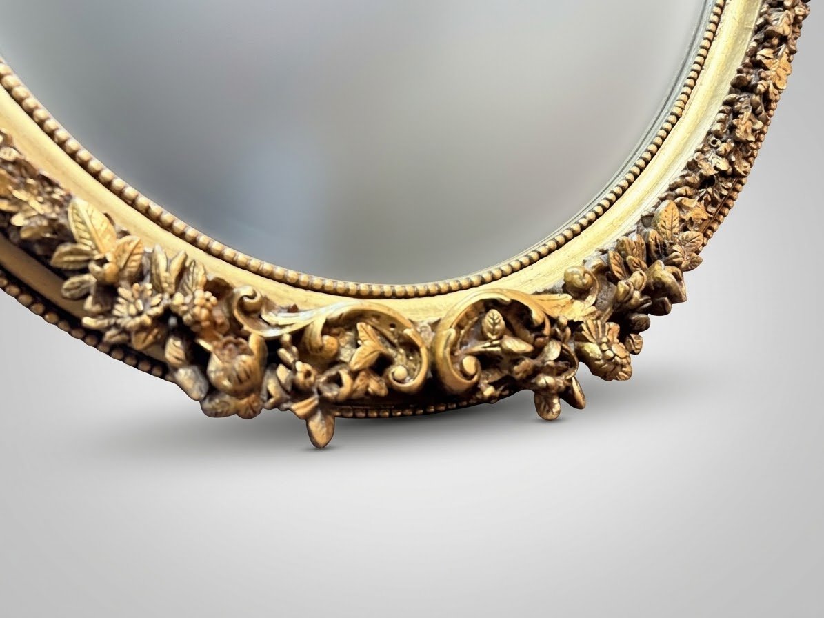 Elegant French Rococo Style Oval Mirror - Image 3