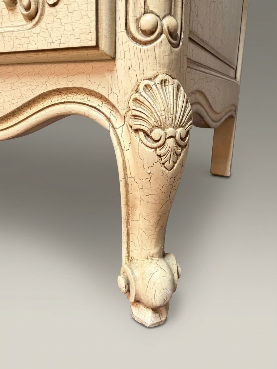 Stunning 20th C. French Commode with Crackle Finish Patina - Image 2