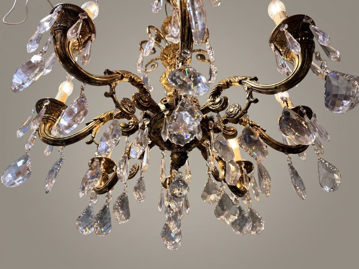 French Eight-Arm Brass & Crystal Chandelier - Image 3