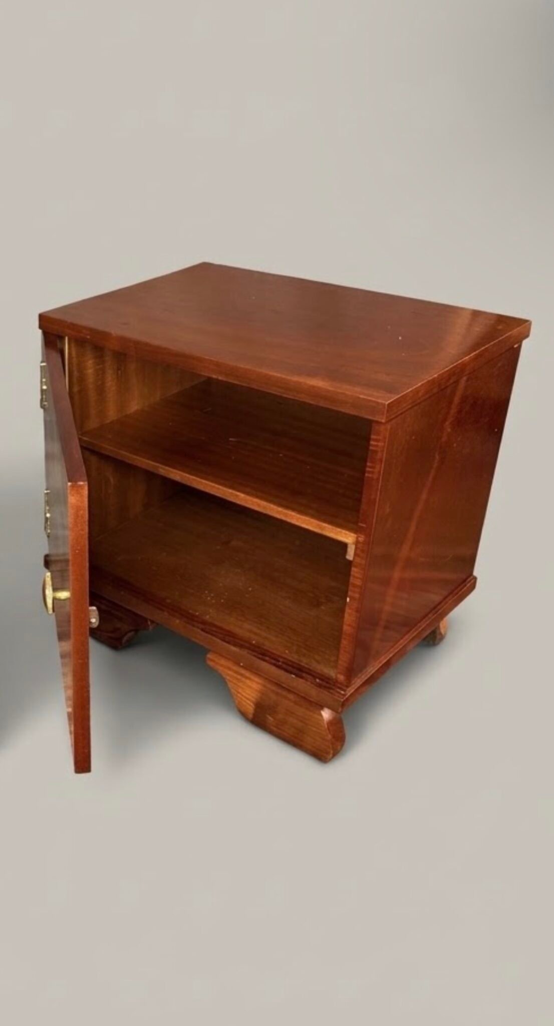 Mid-Century Italian Walnut Nightstands with Brass Hardware - Image 5